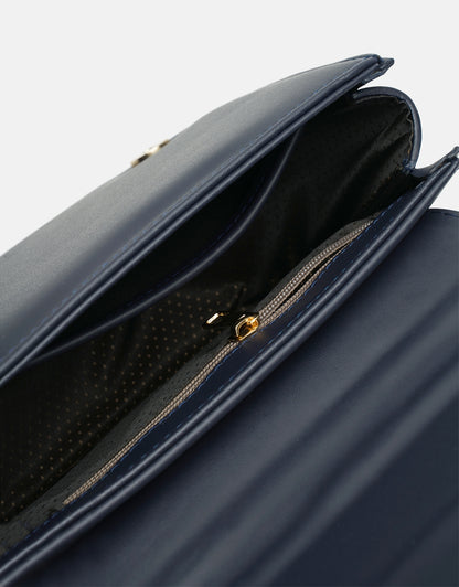 R1110 Katty Büzgülü Hatlara Sahip İnci Saplı Deri Kadın Çanta